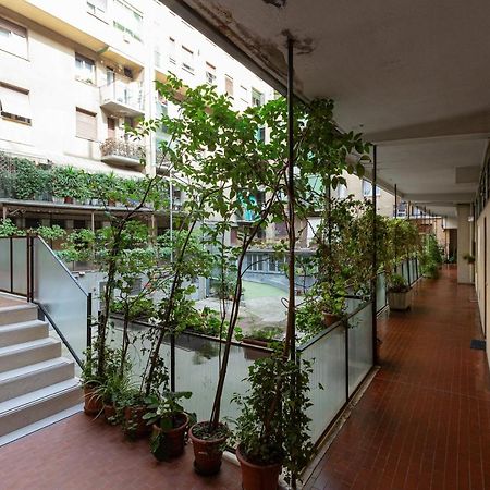 Cagnola Cozy Apartament With Balcony Milão Exterior foto