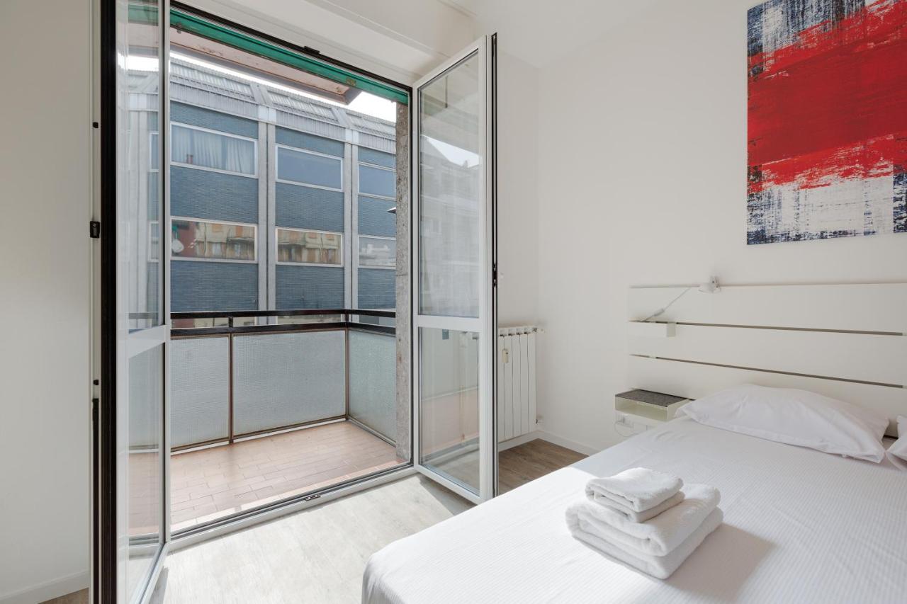 Cagnola Cozy Apartament With Balcony Milão Exterior foto